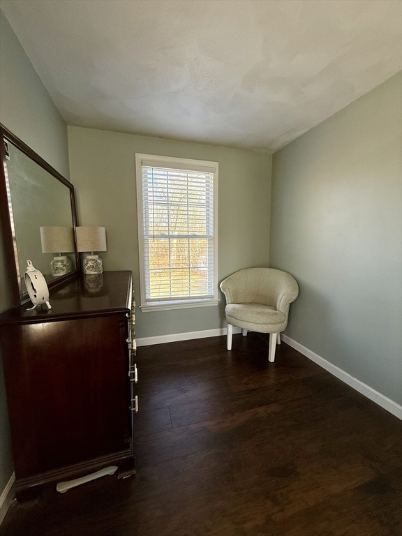 North Attleboro, Massachusetts 02760, United States, 3 Bedrooms Bedrooms, ,2 BathroomsBathrooms,Residential,Active,250765