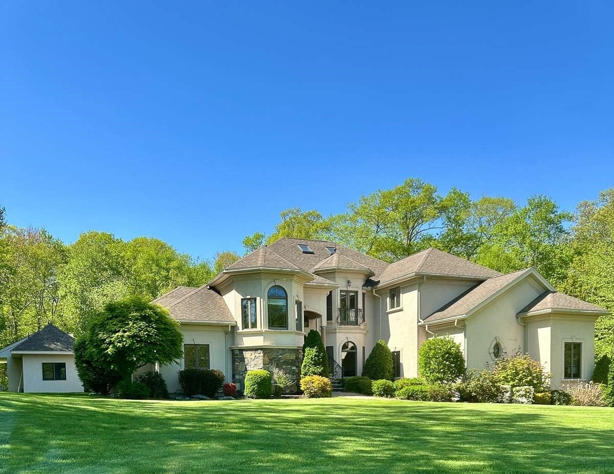 37 Putnam Hill Road