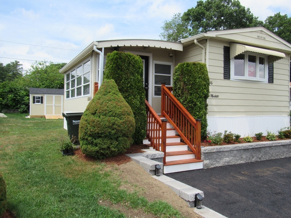 46 Louie Lane
