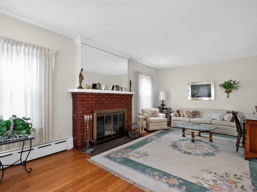 24 Lindbergh Ave, Holyoke, MA Photo #25
