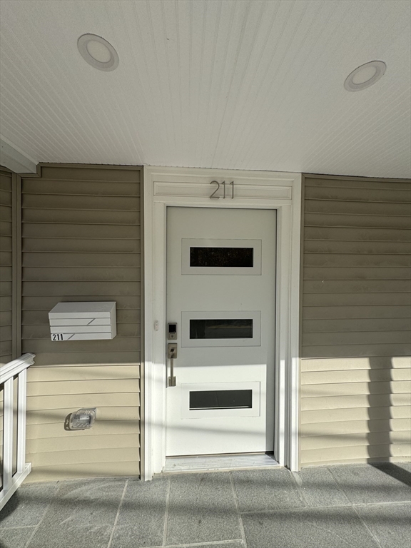 211 Summer St. 211
