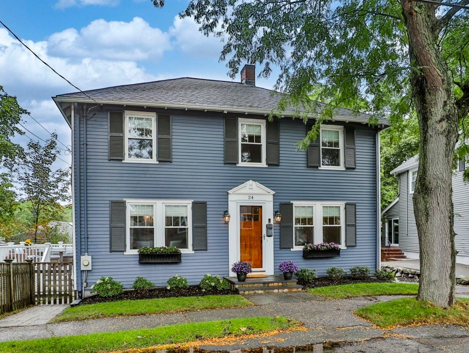 24 Brae Burn Rd