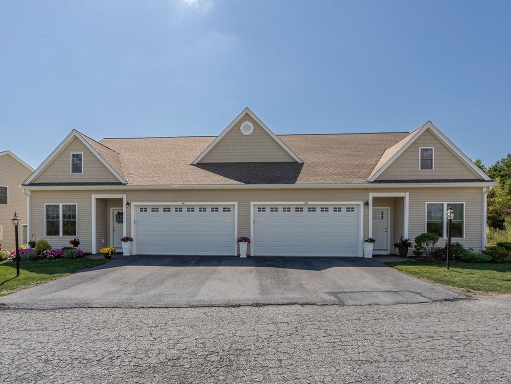 843 Ledgewood Way 843