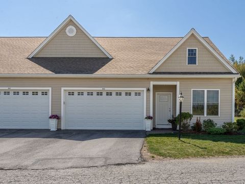 Photo of 843 Ledgewood Way #843, Clinton, MA 01510 (MLS # 73483079)