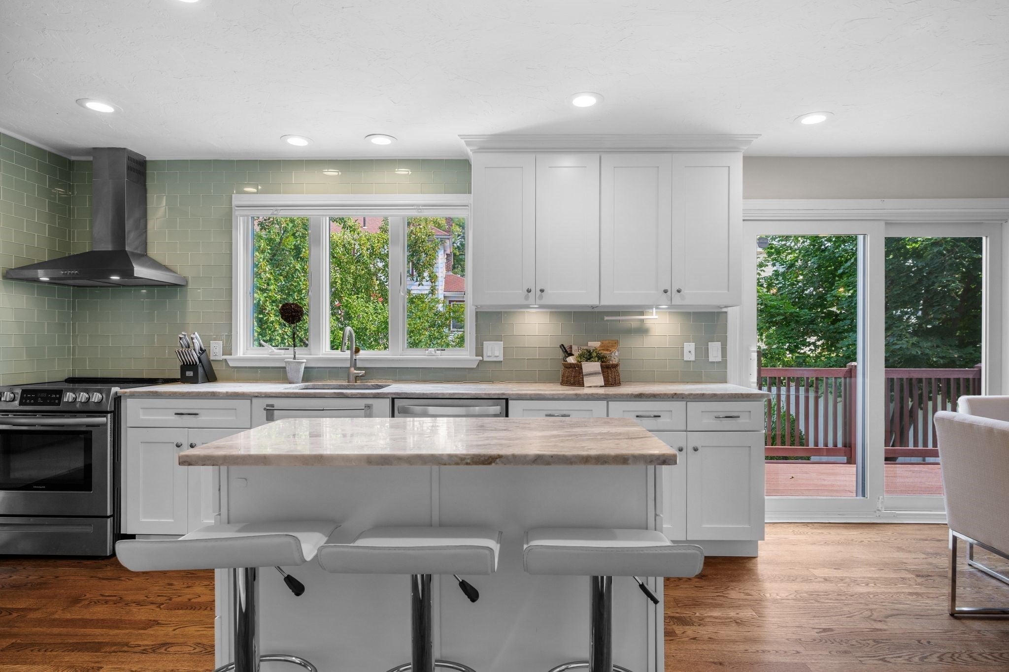 62 Marion Road Ext, Marblehead, MA Photo #15