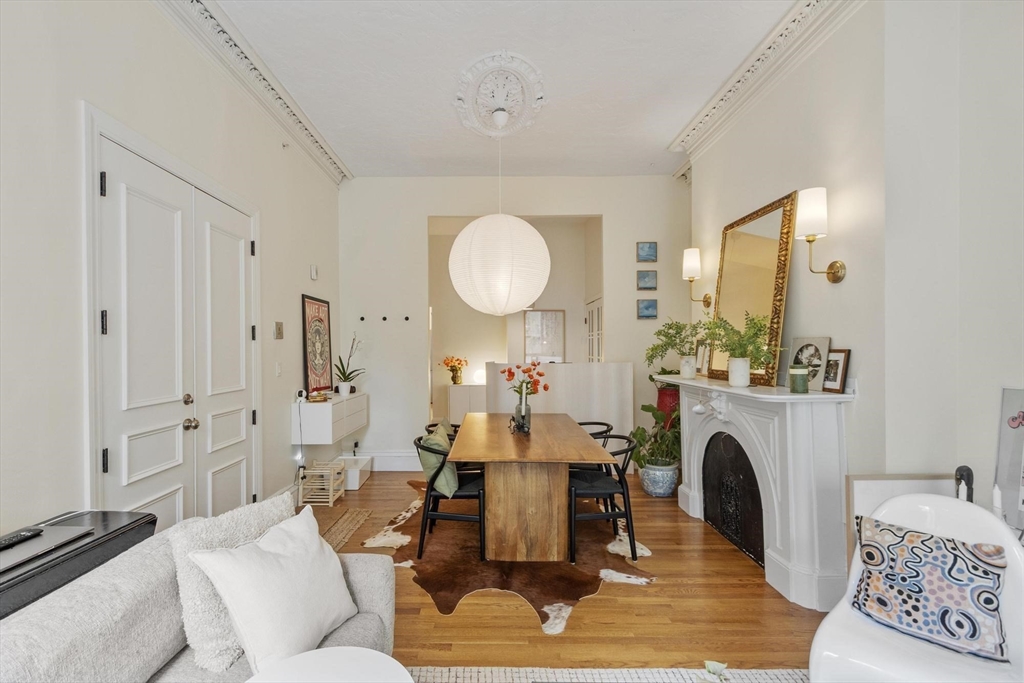 73 Rutland St 2