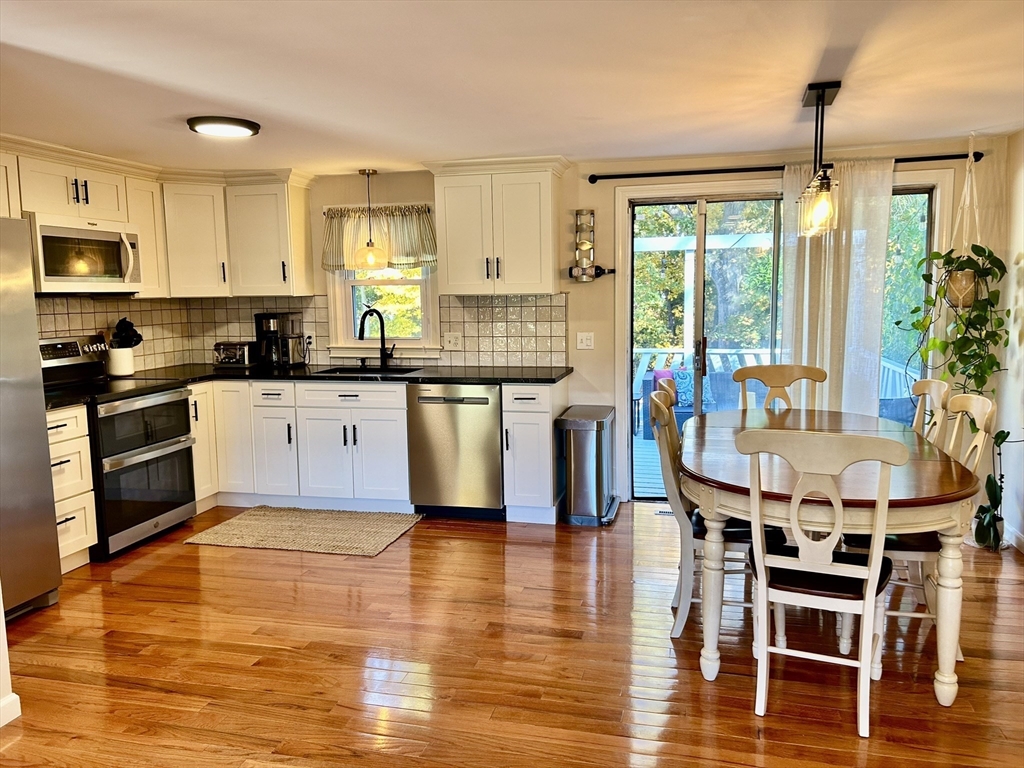 38 Sargent Cir