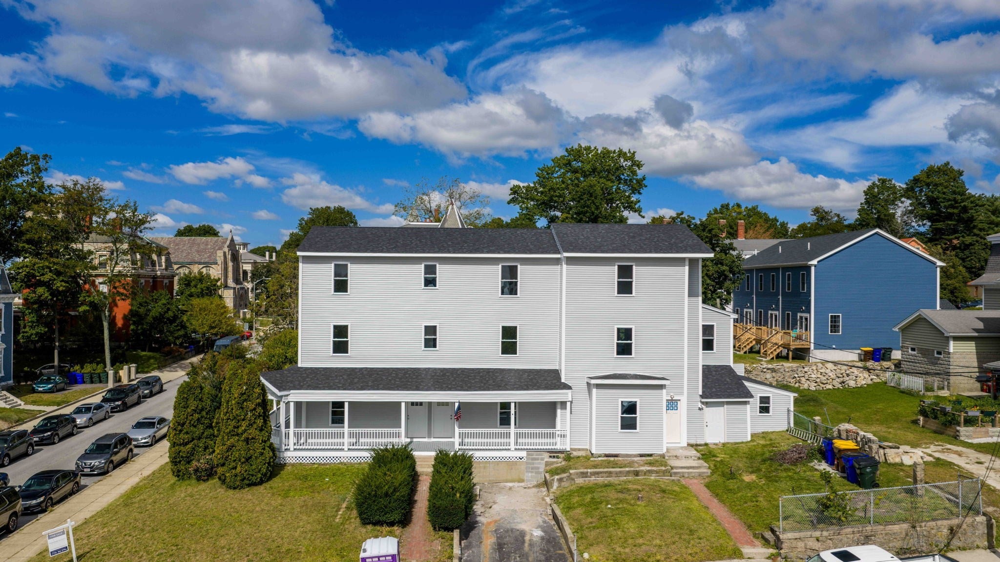 386-388 Locust St