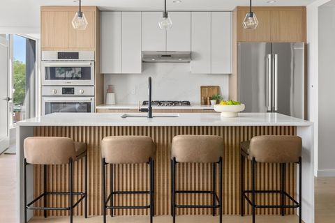 Photo of 125 Lowell Street #402, Somerville, MA 02143 (MLS # 73501414)