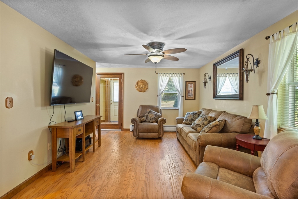 32 Sherburne Ave
