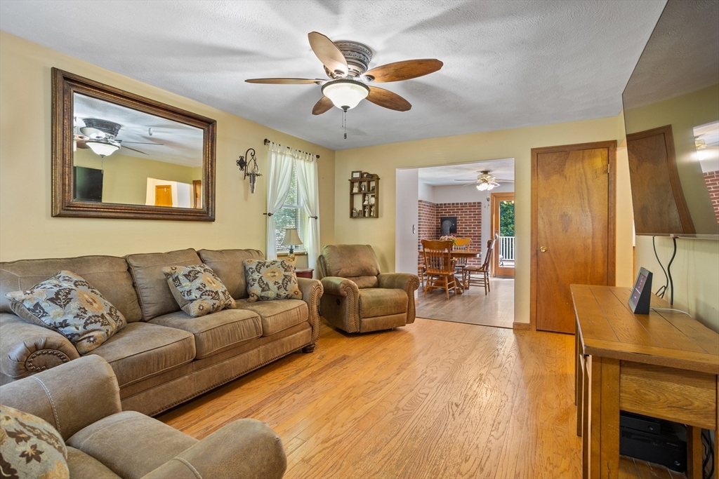 32 Sherburne Ave
