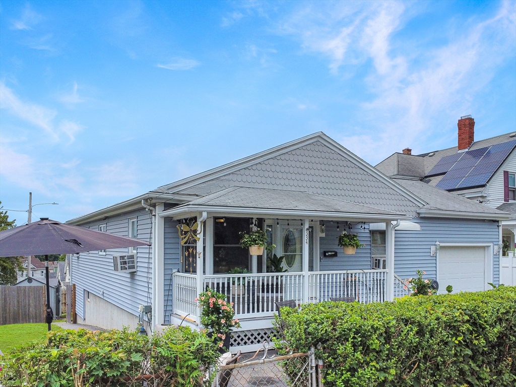 334 High St