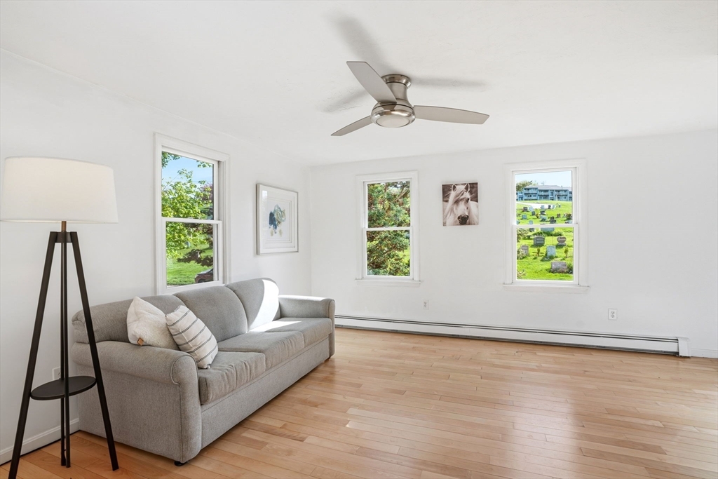 42 Duck Ln, Hull, MA Photo #14