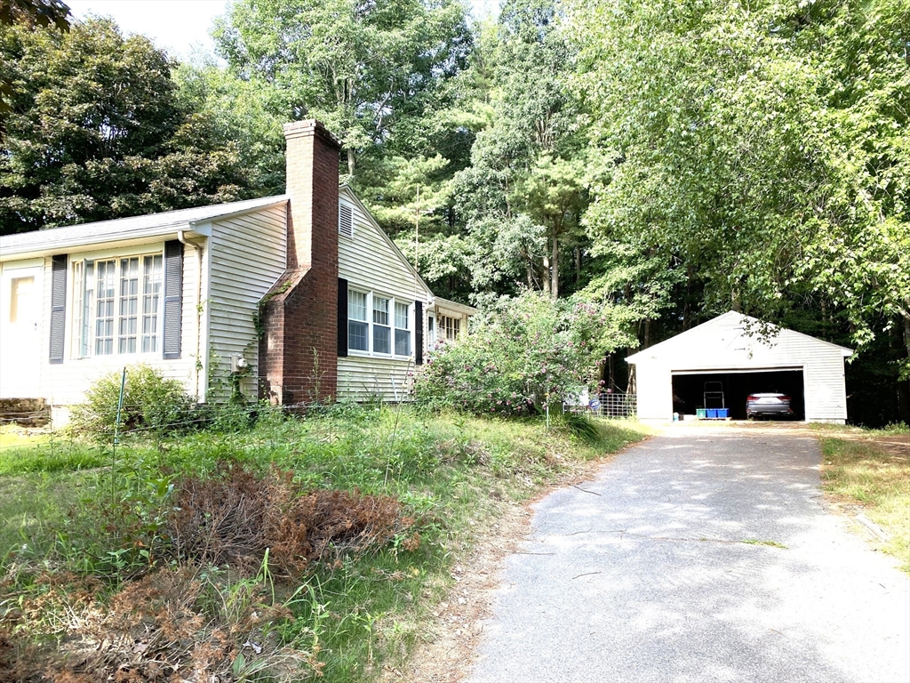 463 Bailey Rd 1