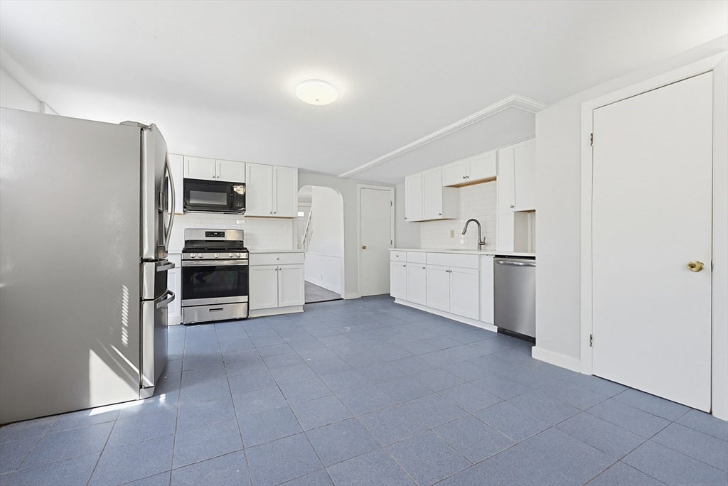 16a Patterson St