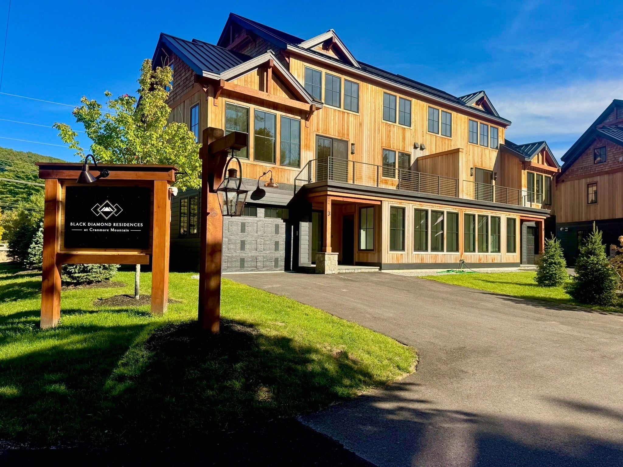Photo of 7 Black Diamond Rd, Conway, NH