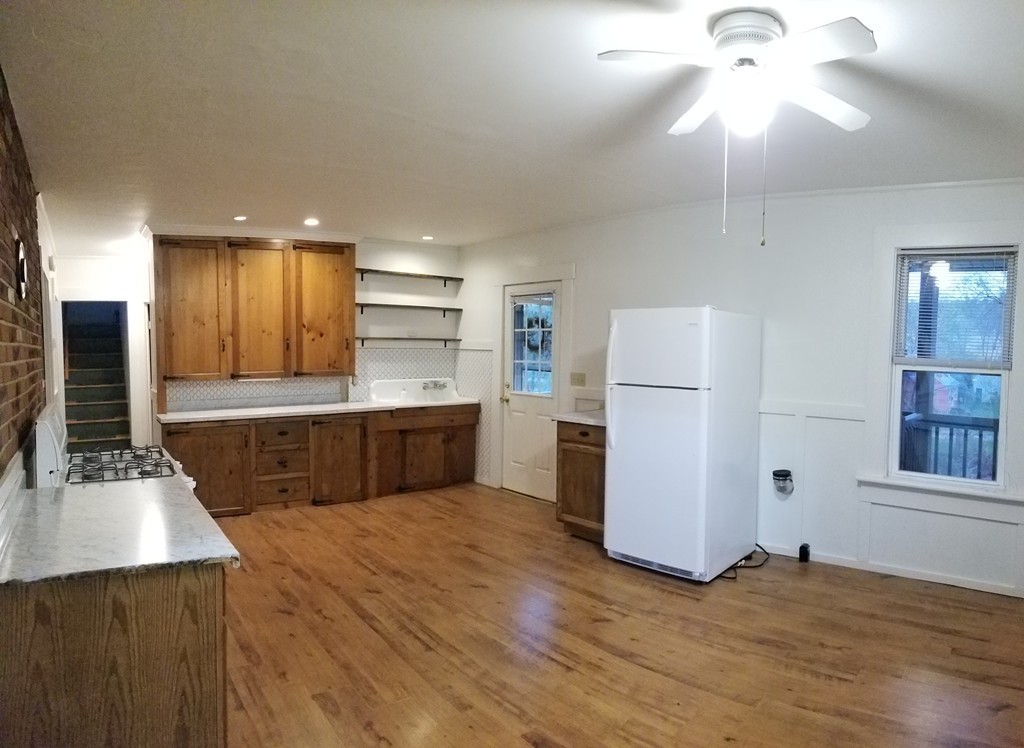 63 Harrington St 2