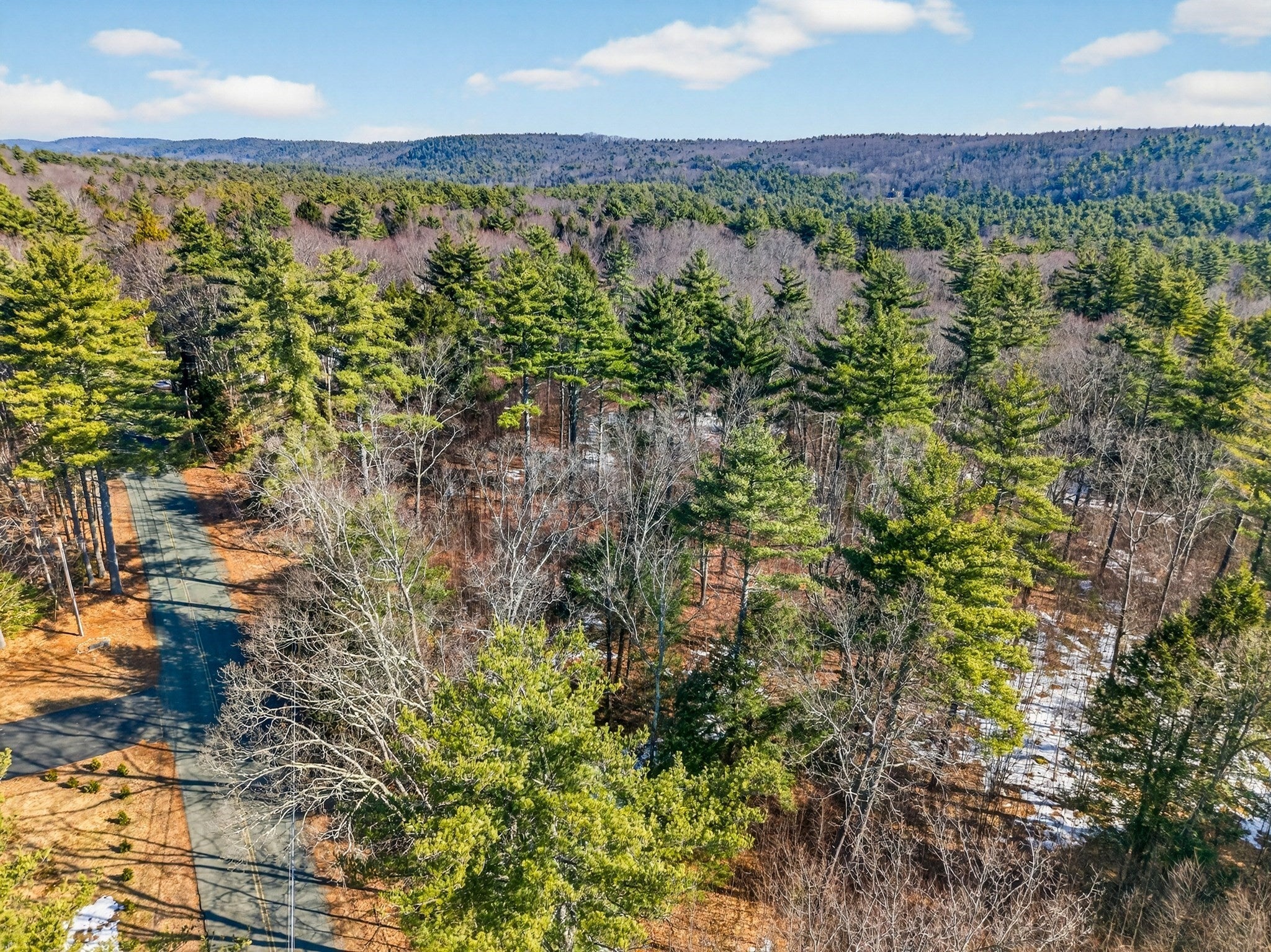 52 East Rd