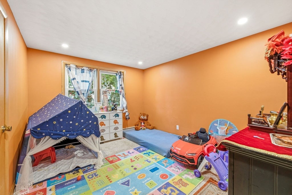 5 Hull DR, Saugus, MA, 5 Hull DR, Saugus, MA Photo #12