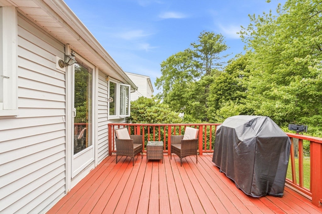5 Hull DR, Saugus, MA, 5 Hull DR, Saugus, MA Photo #37