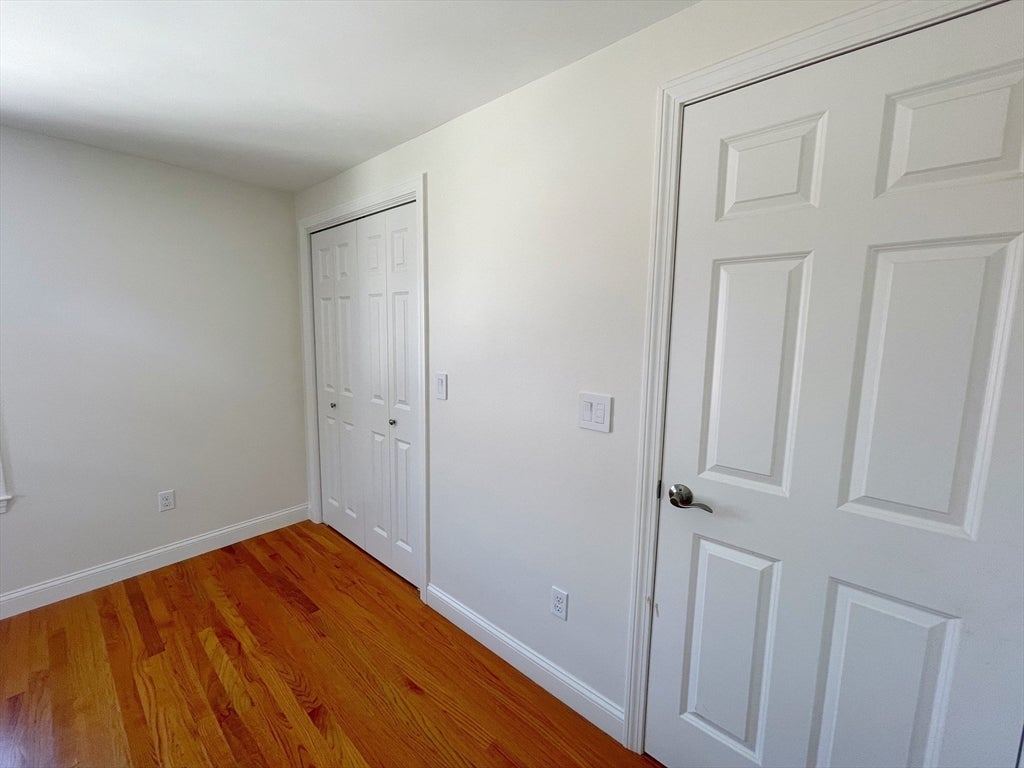 12 Naviens Ln #1, Waltham, MA Photo #11