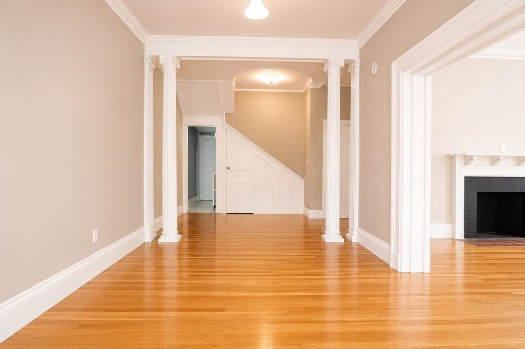 244 Ocean St, Lynn, MA Photo #11