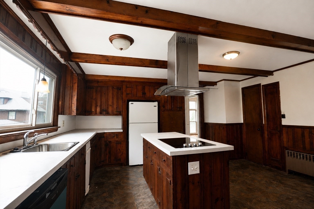 244 Ocean St, Lynn, MA Photo #18