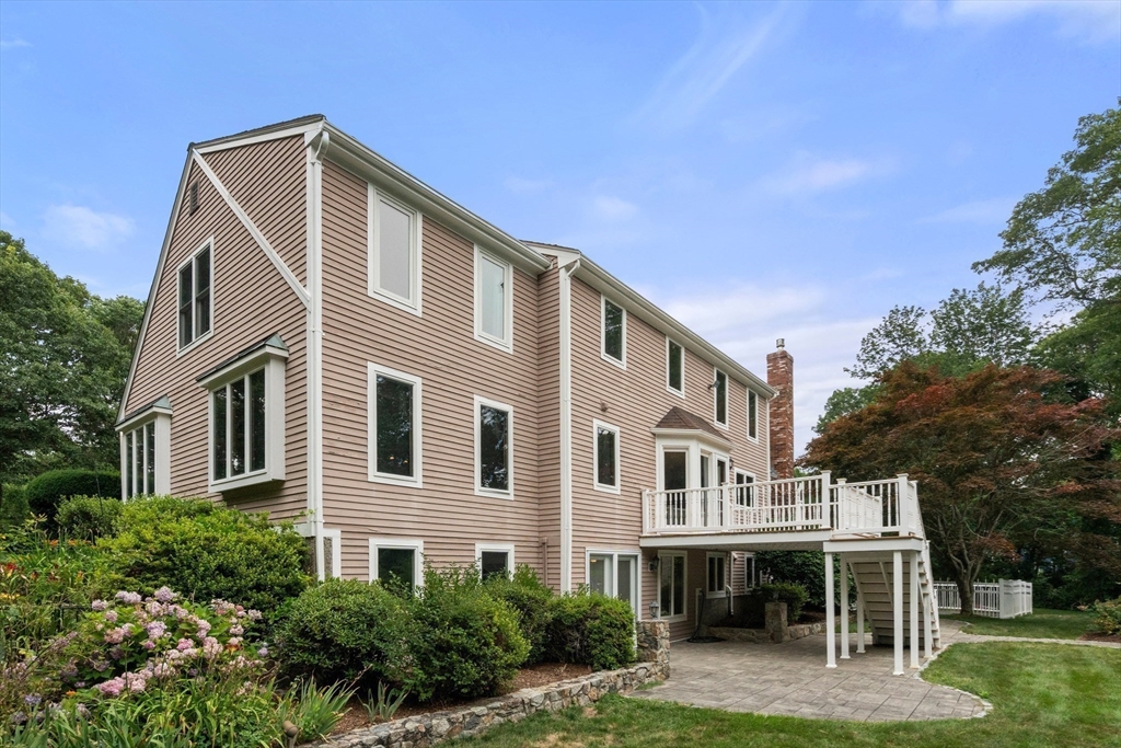 76 Ellisville Green