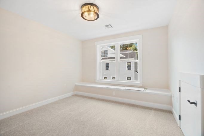 Needham, Massachusetts 02492, United States, 6 Bedrooms Bedrooms, ,6 BathroomsBathrooms,Residential,Pending,114714