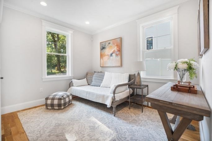 Needham, Massachusetts 02492, United States, 6 Bedrooms Bedrooms, ,6 BathroomsBathrooms,Residential,Pending,114714