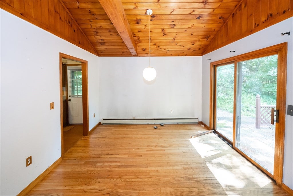 426 Cronin Rd, Warren, MA, 426 Cronin Rd, Warren, MA Photo #9