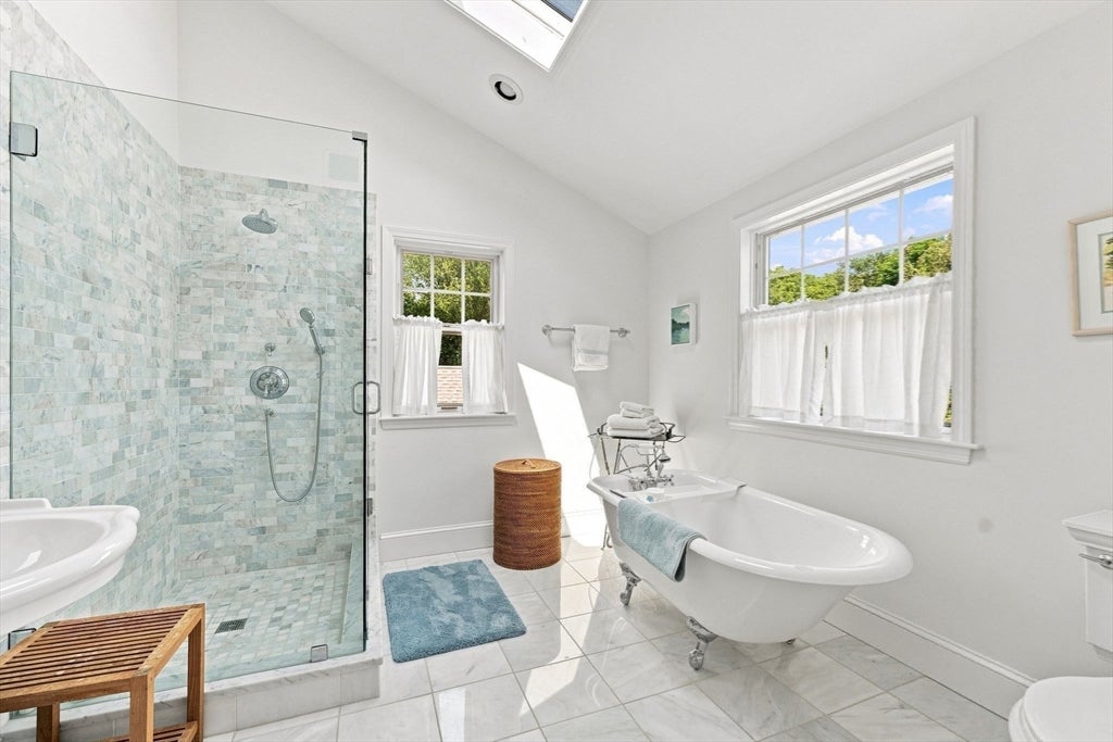 8 W Rockland Farm, Dartmouth, MA, 8 W Rockland Farm, Dartmouth, MA Photo #29