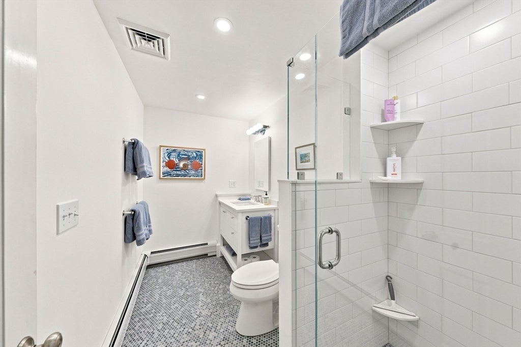 8 W Rockland Farm, Dartmouth, MA, 8 W Rockland Farm, Dartmouth, MA Photo #24