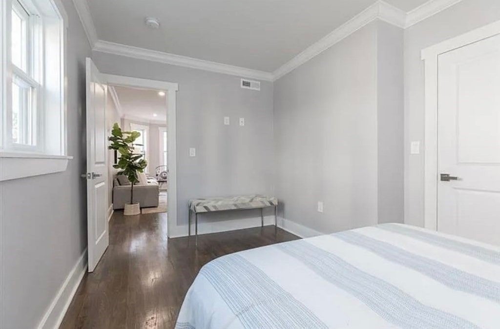 27 Plymouth St #3, Cambridge, MA Photo #3