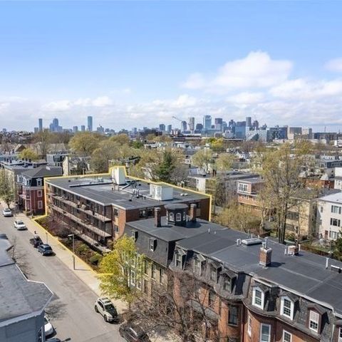 880 E 4th St. 4-10 Boston MA 02127