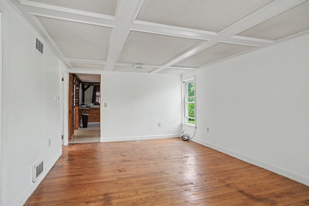 25 E Main St, Northborough, MA Photo #14