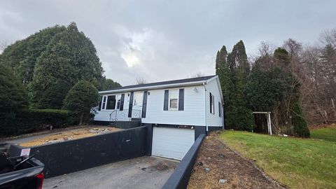 Photo of 13 E Brookfield Rd, North Brookfield, MA 01535 (MLS # 73464866)