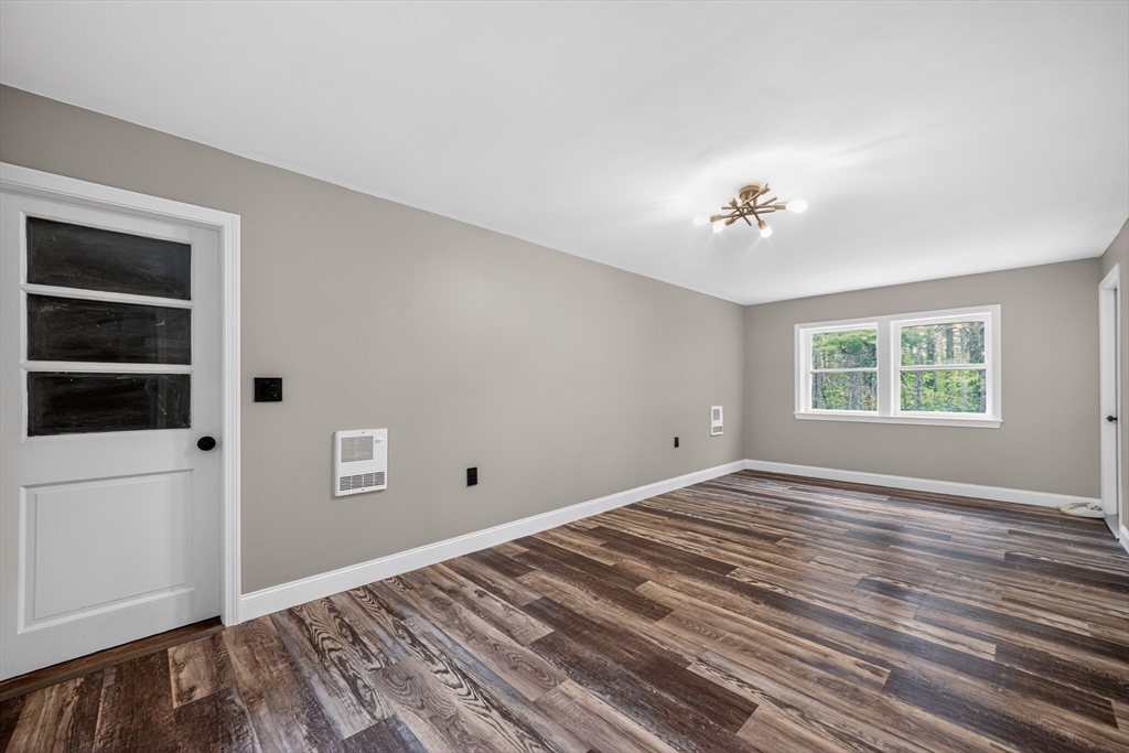 61 Jordan St, Chelmsford, MA Photo #20