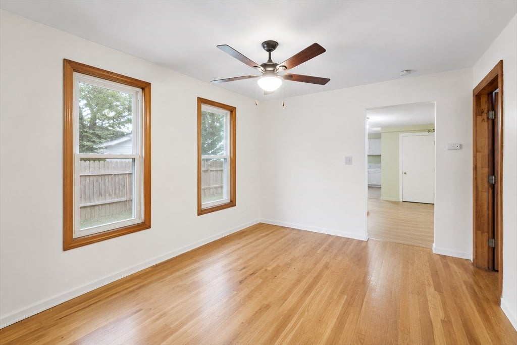 Click for 59 Woodville ST #1, Everett, MA slideshow Click for 59 Woodville ST #1, Everett, MA slideshow