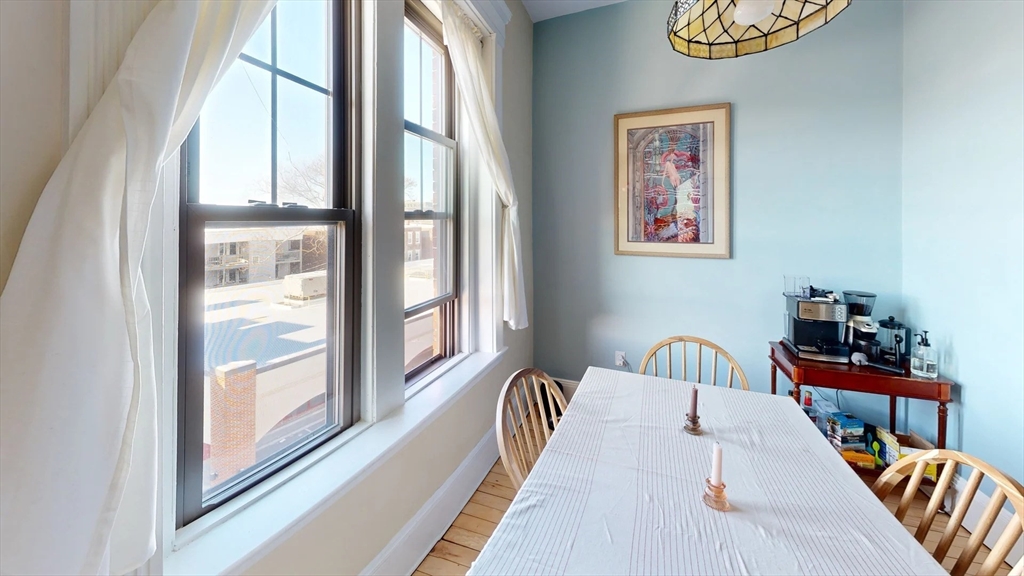 1161 Commonwealth Ave 8