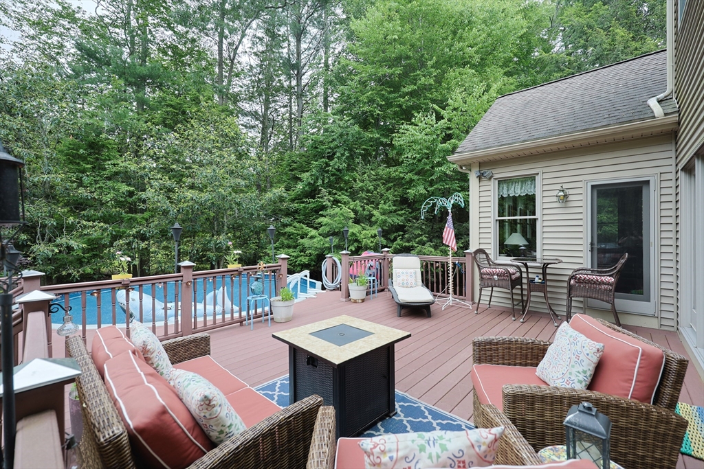 70 Azalea Way