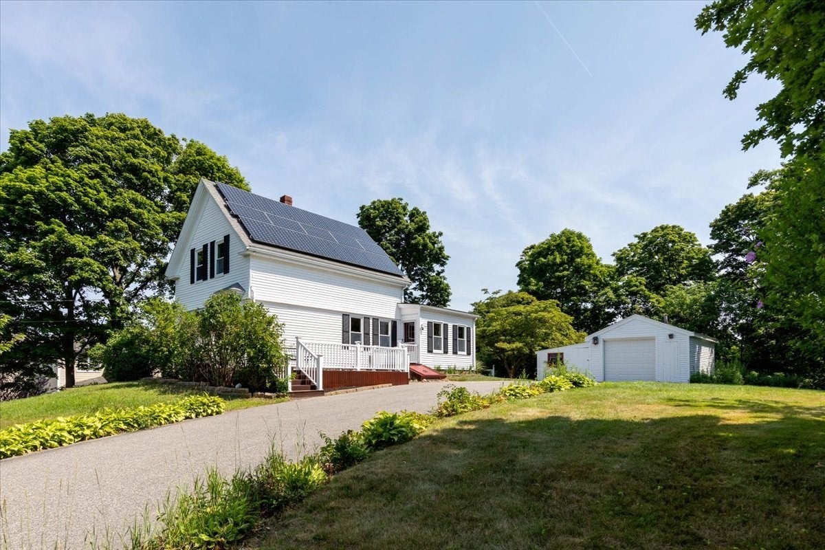 64 South Street, Plymouth MA 02360
