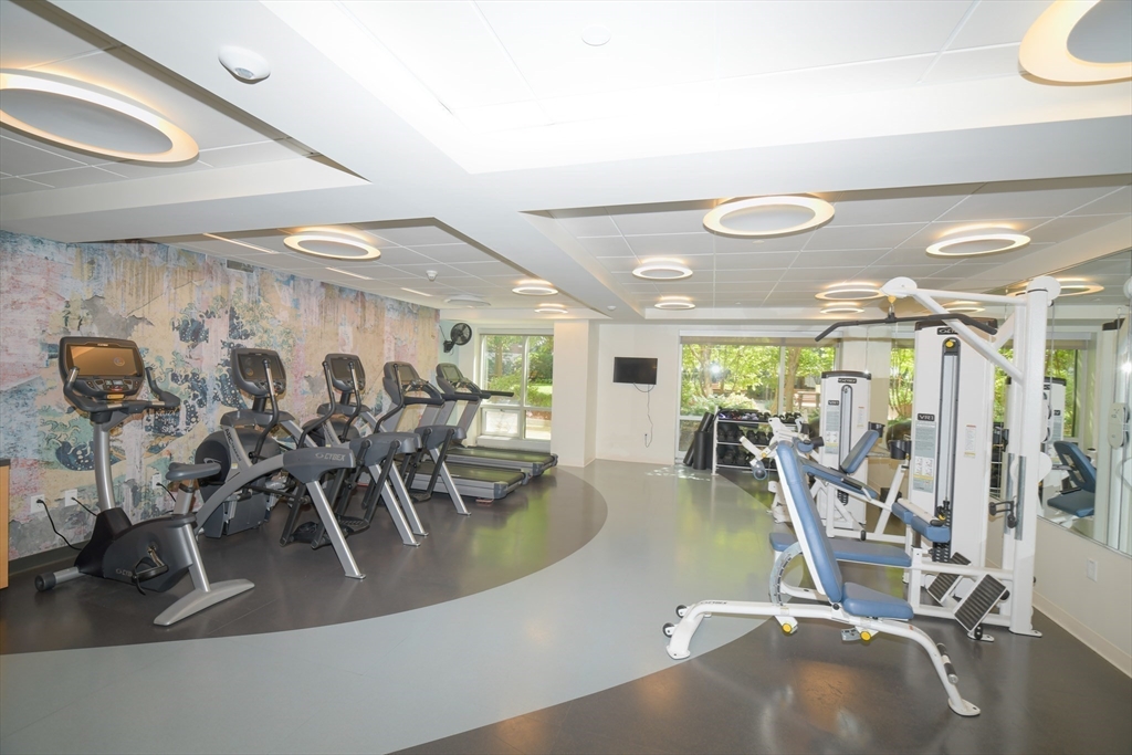 170 Brookline Avenue 1025