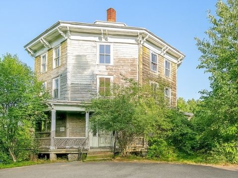 89 Patriots Road Templeton MA 01468