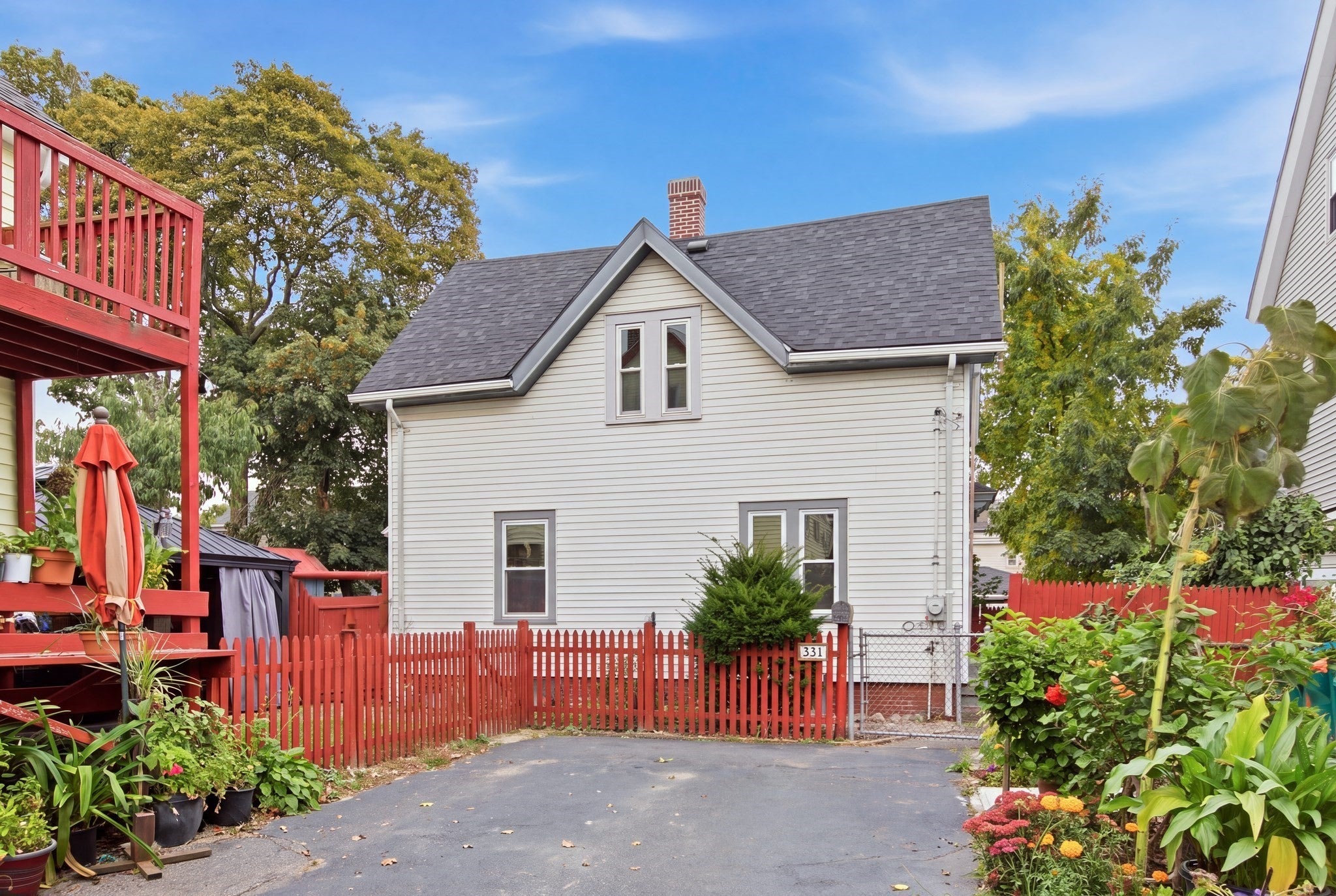 221 Chatham St