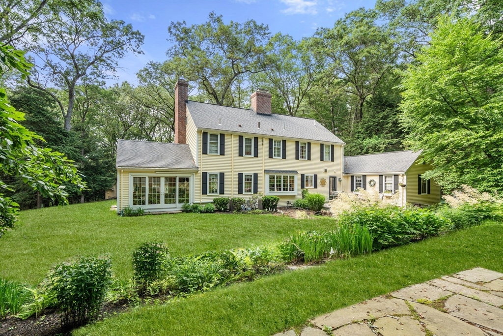 153 Old Connecticut Path