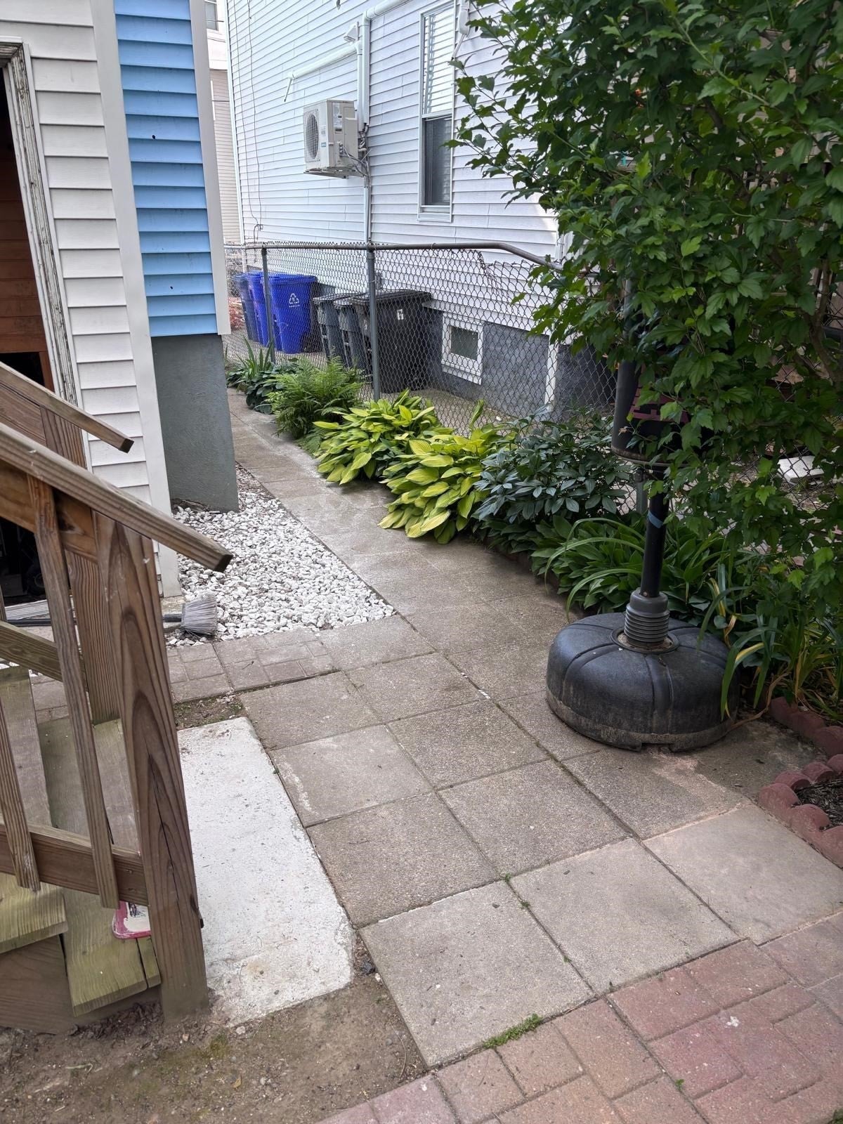 8 Porter St