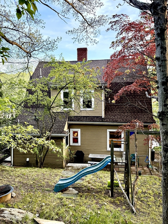 162 Clark St