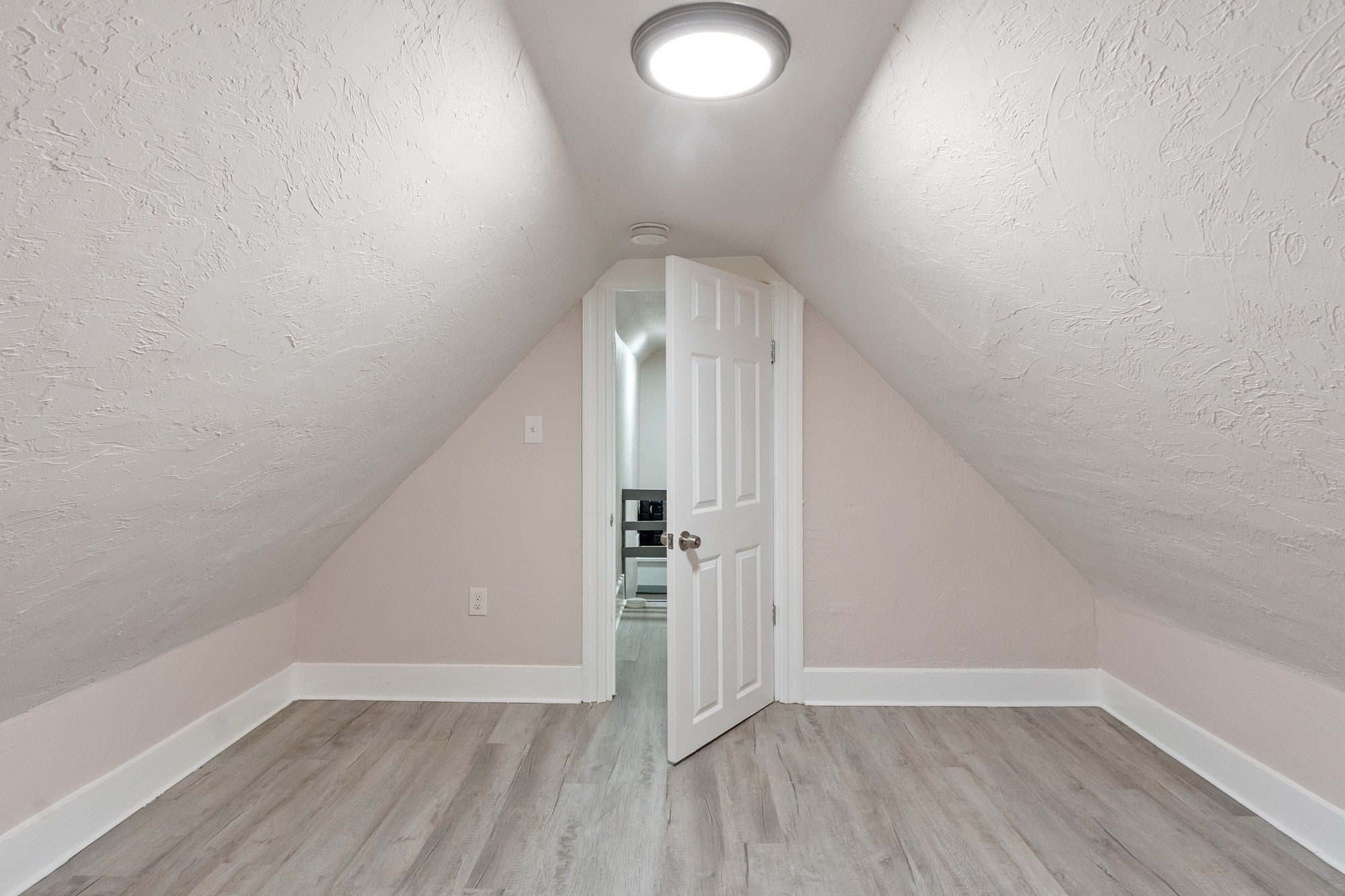 537 Park Avenue, Worcester, MA, 537 Park Avenue, Worcester, MA Photo #26
