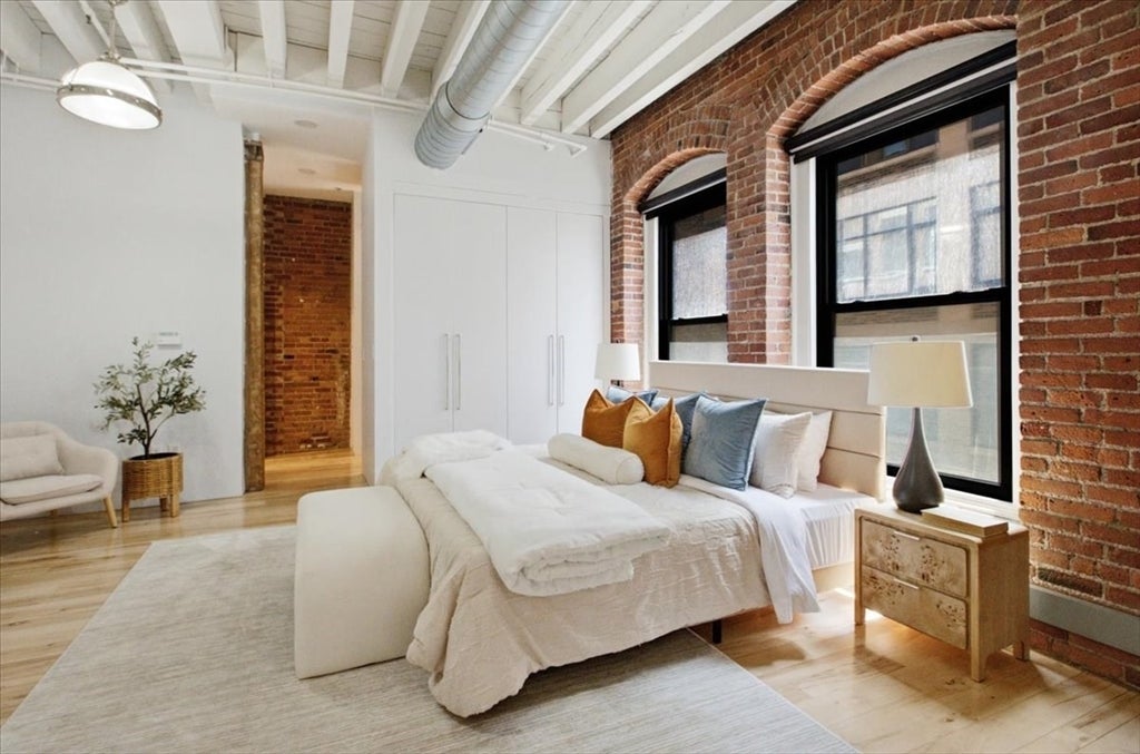 111 Beach St #3E, Boston, MA, 111 Beach St #3E, Boston, MA Photo #22